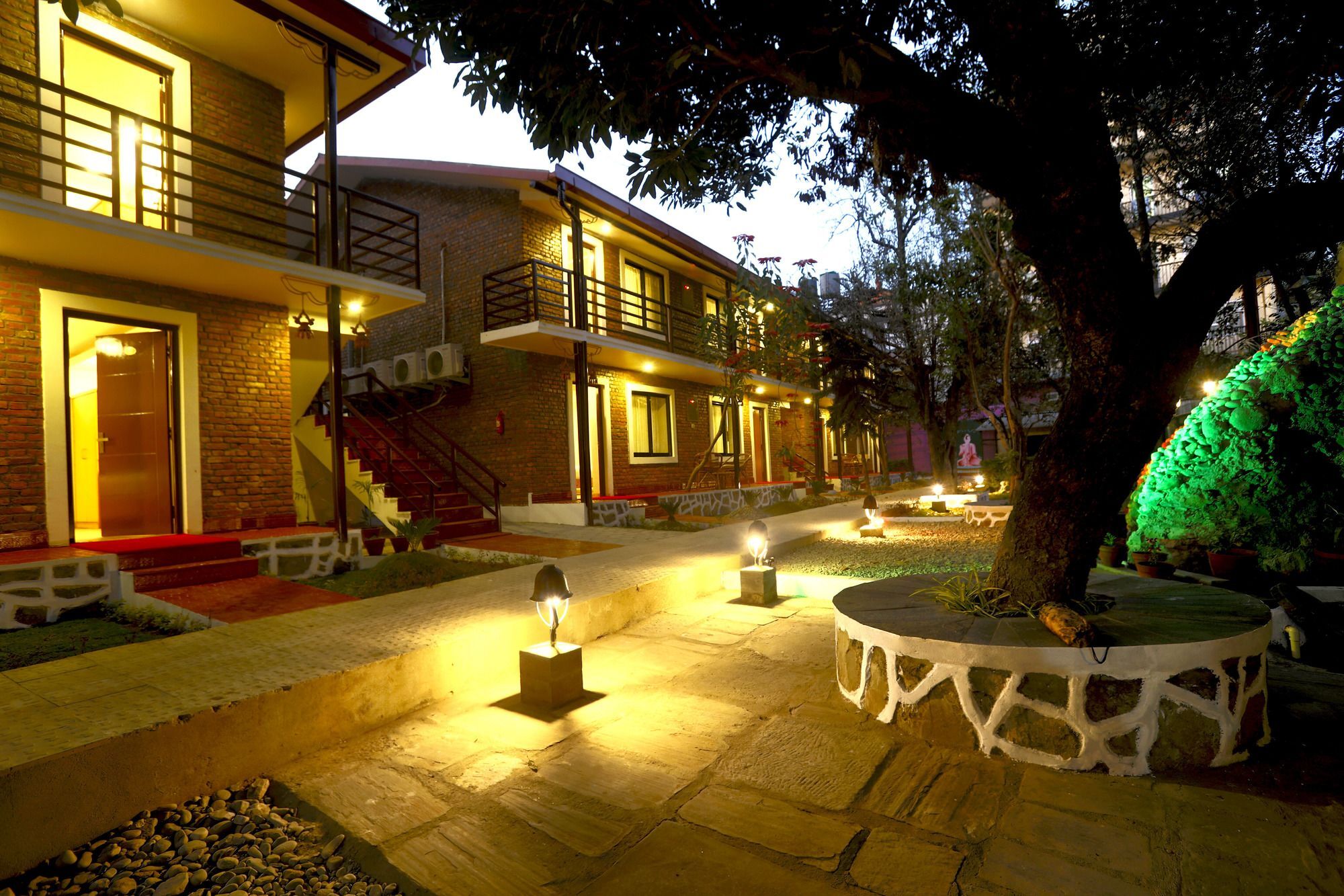 קטמנדו Nepal Cottage Resort מראה חיצוני תמונה