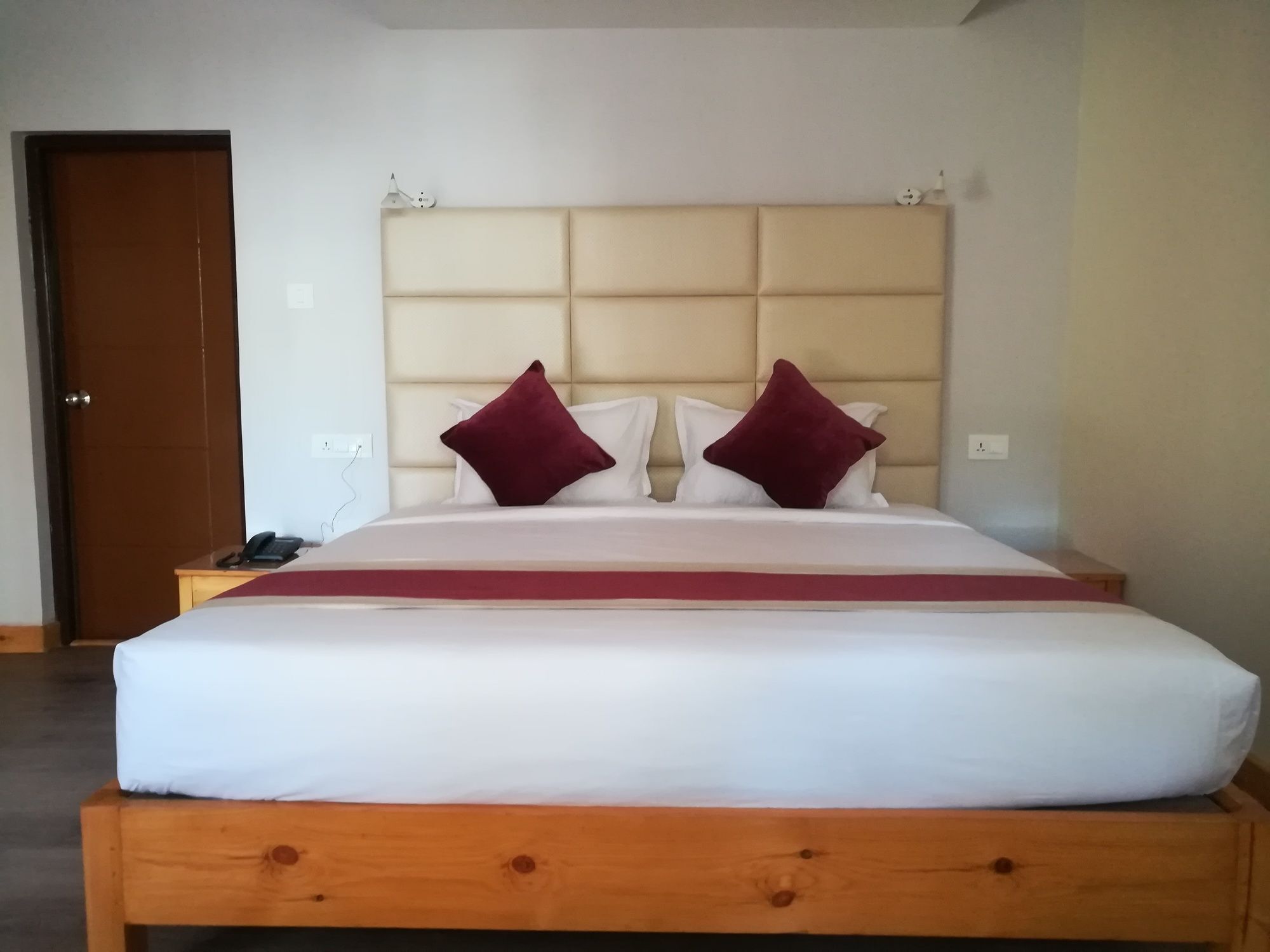 קטמנדו Nepal Cottage Resort מראה חיצוני תמונה
